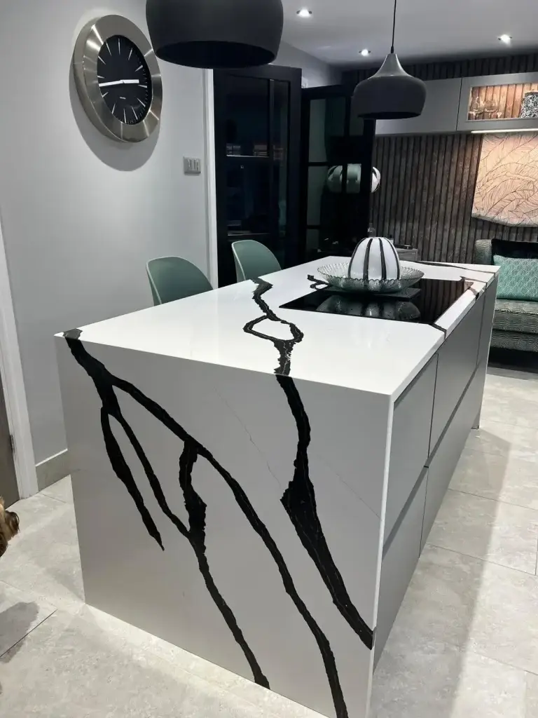 Sheffield - 30mm Santorini Quartz by LM Stone Creative, photo 3